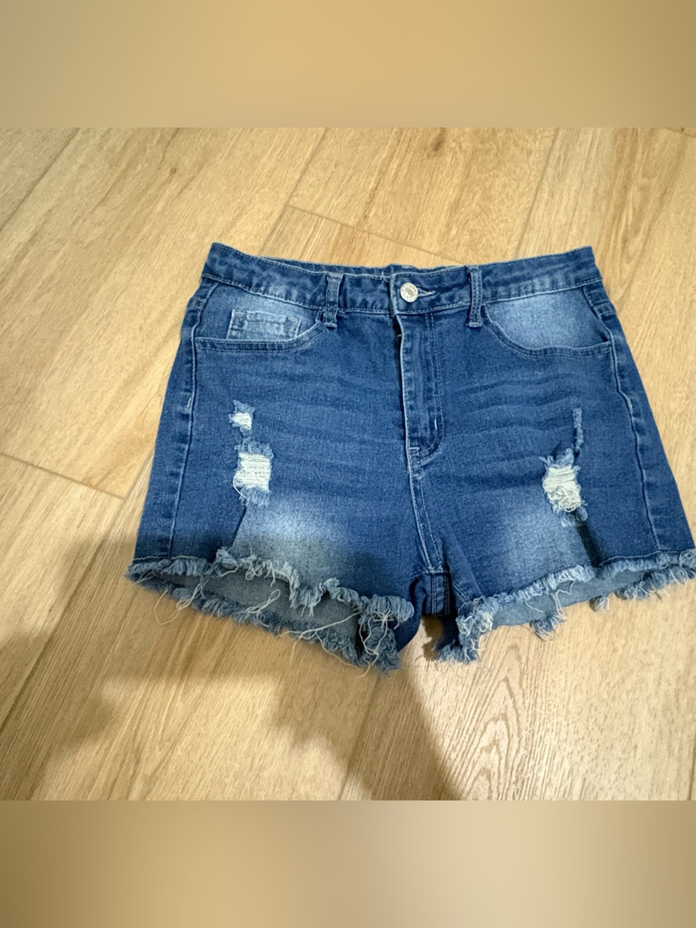 Frayed Hem Distressed Denim Shorts - Blue